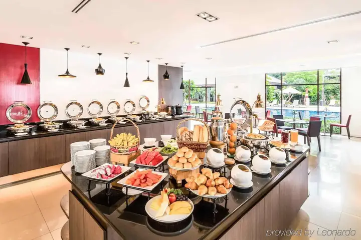 Бангкок: ibis Bangkok Riverside