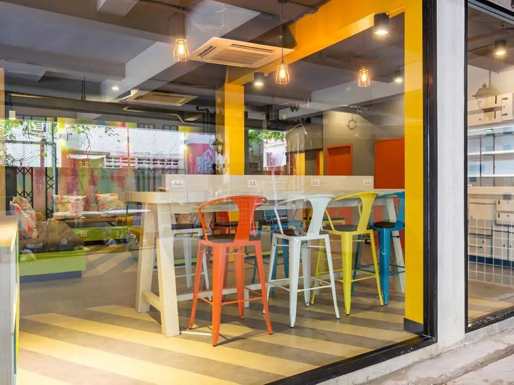 Бангкок: iSanook Hostel