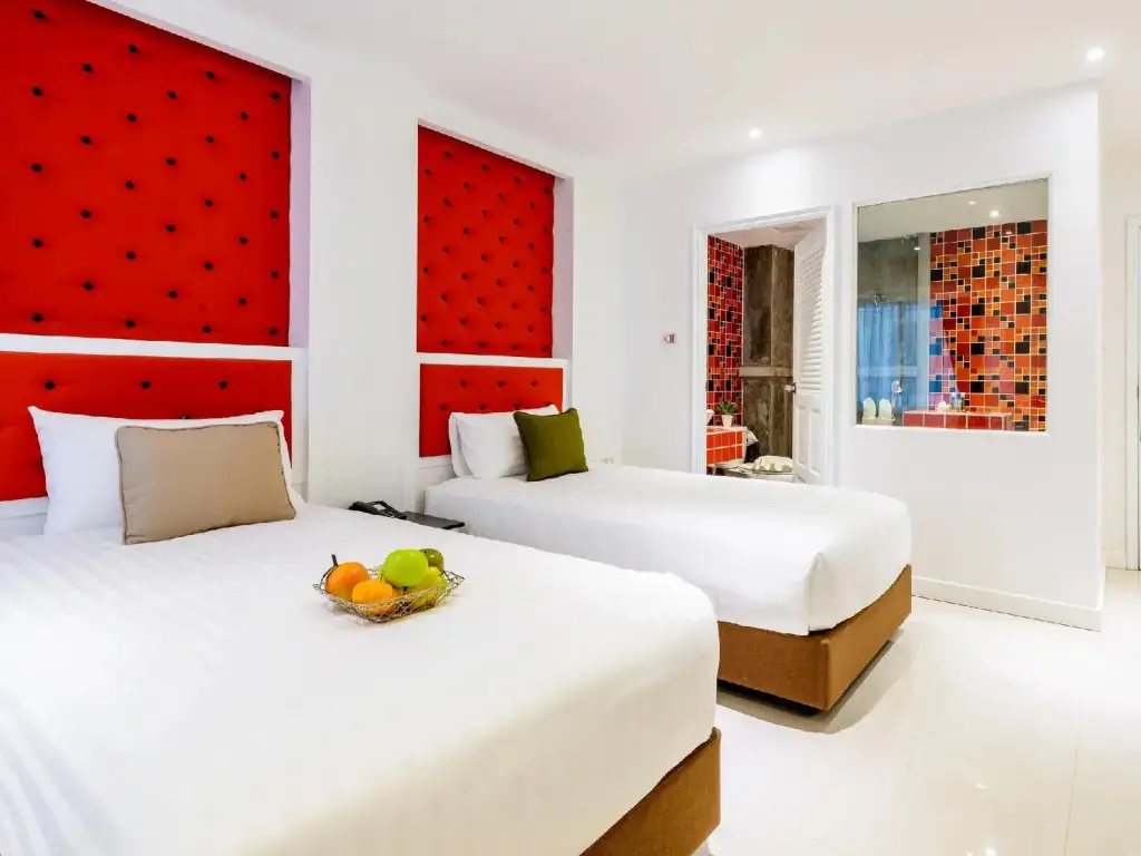 Кату: Raha Gold Residence Patong