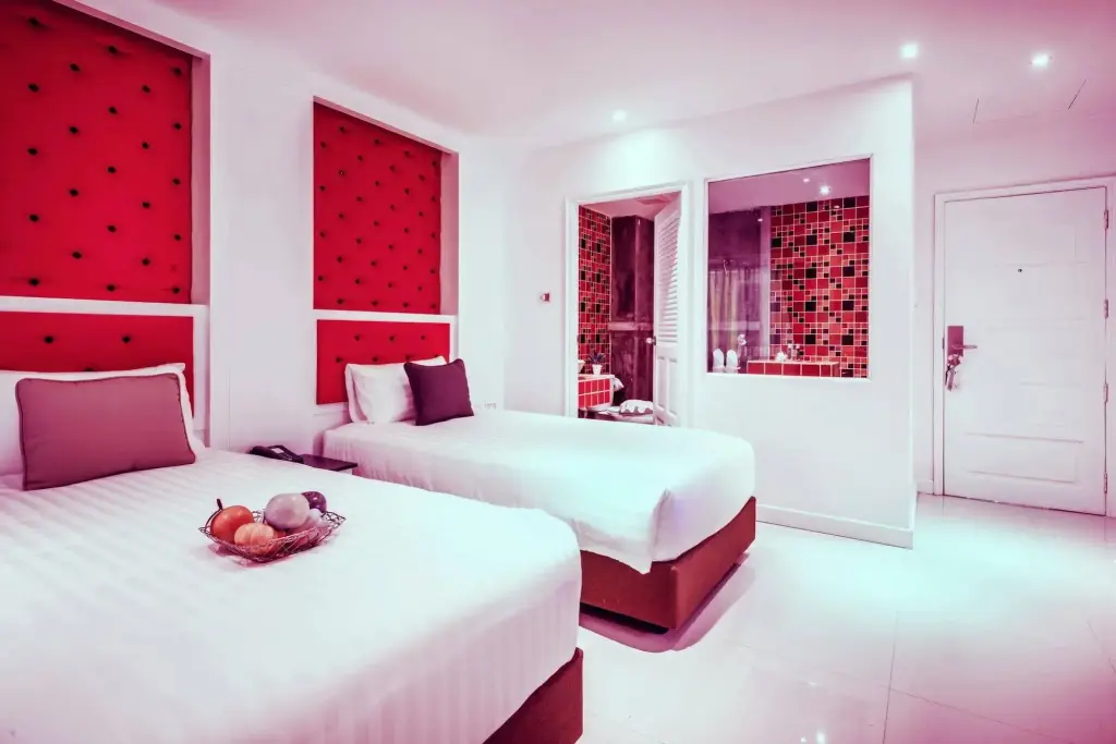 Кату: Raha Gold Residence Patong