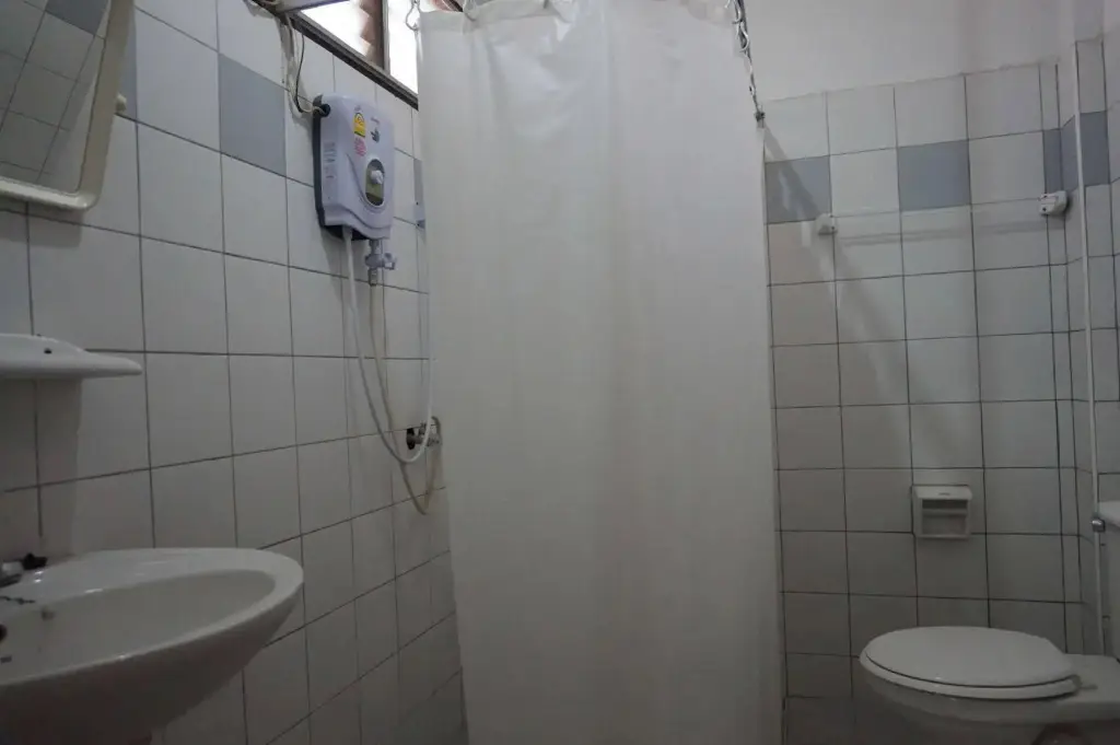 Удонтхани: Mono Place