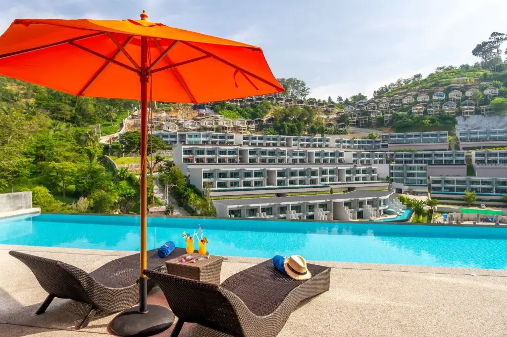 Пхукет: Patong Bay Hill Resort
