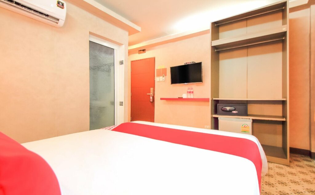 Бангкок: Everest Boutique Hotel