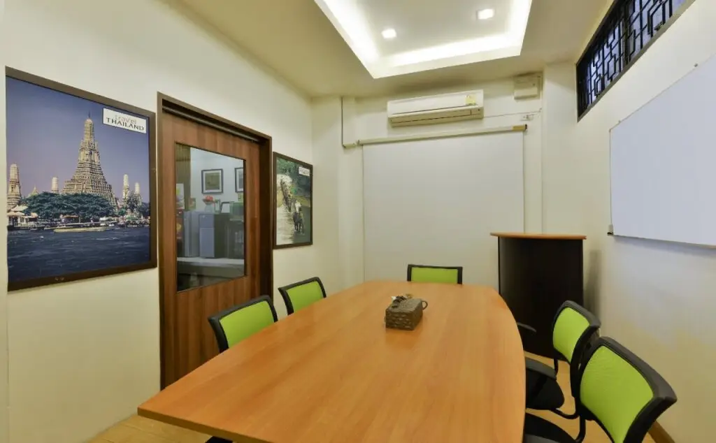 Бангкок: iCheck inn Gems Center Silom