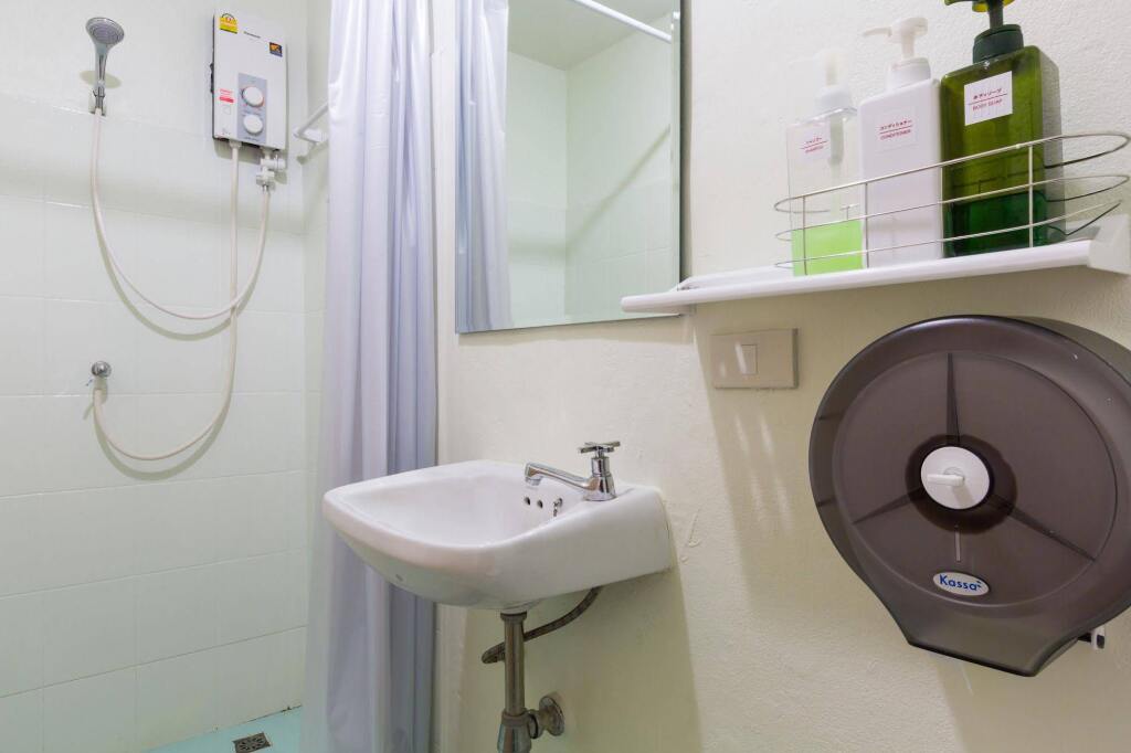 Бангкок: Trica Hostel