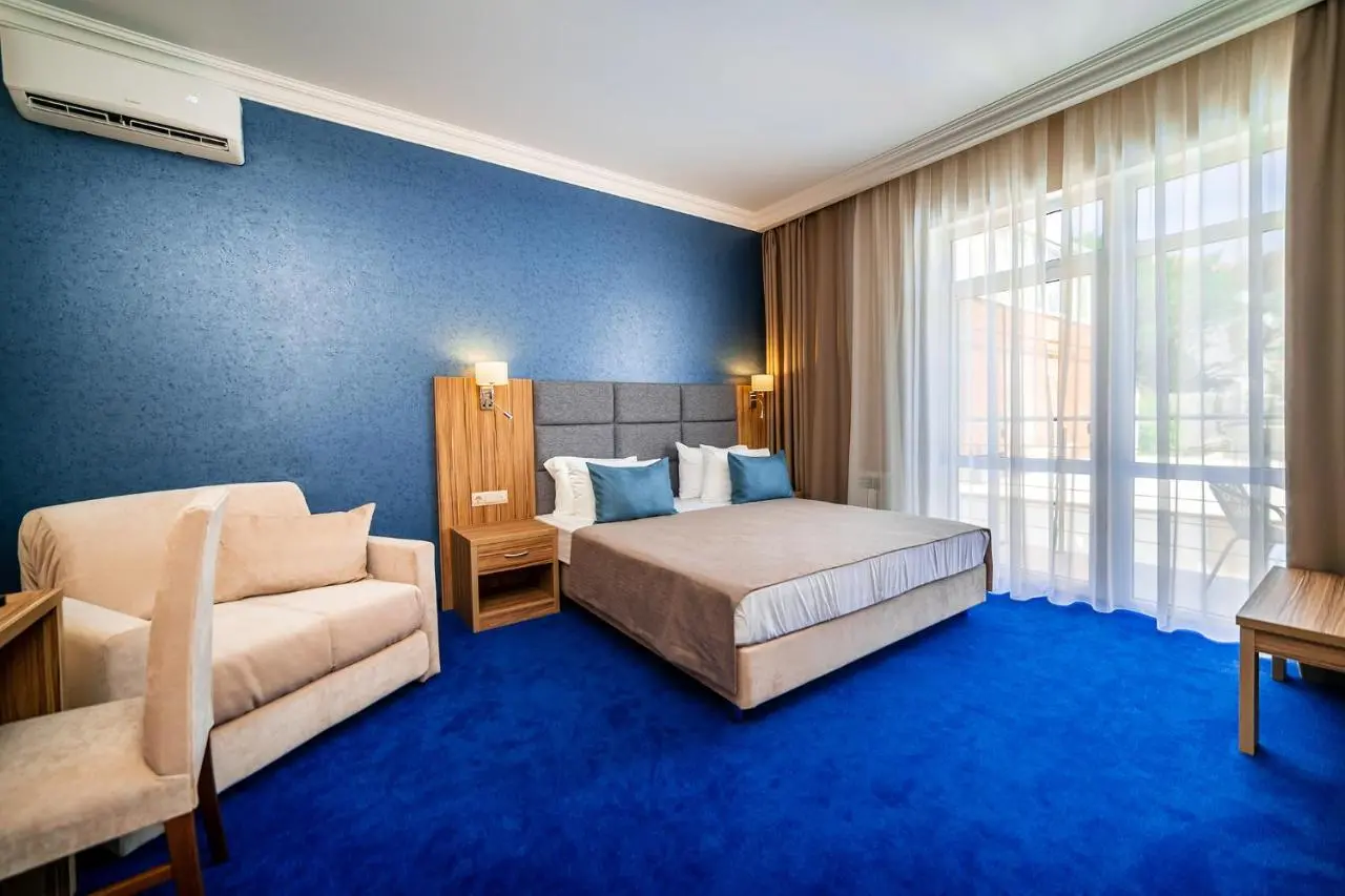 Красная Поляна: Blue Marlin Hotel