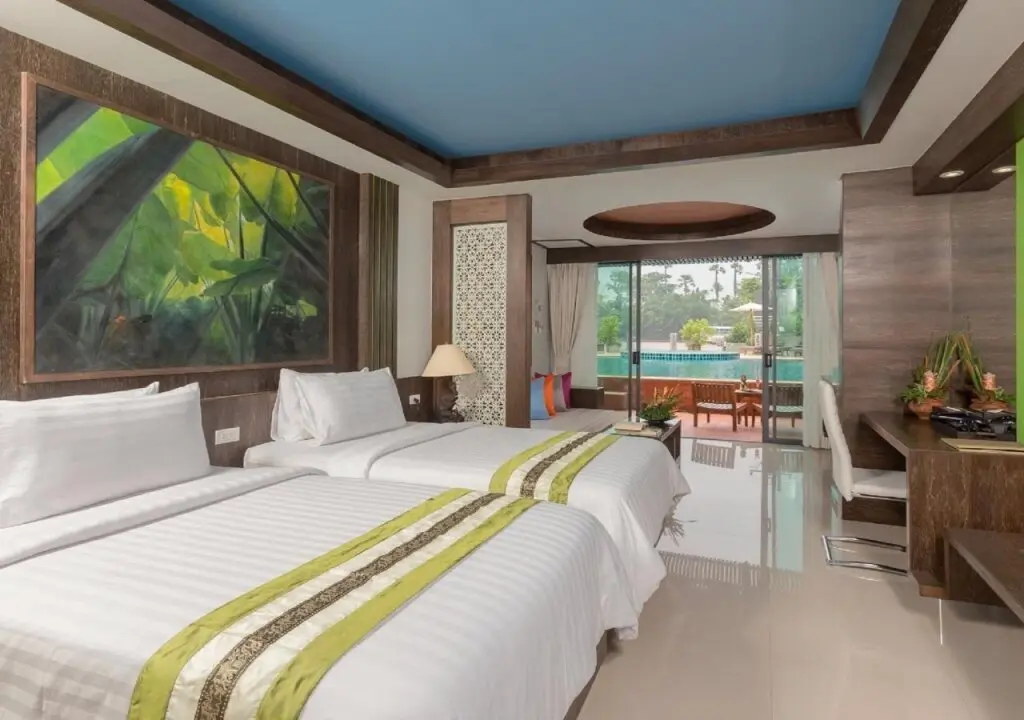 Пхукет: Отель Naina Resort & Spa