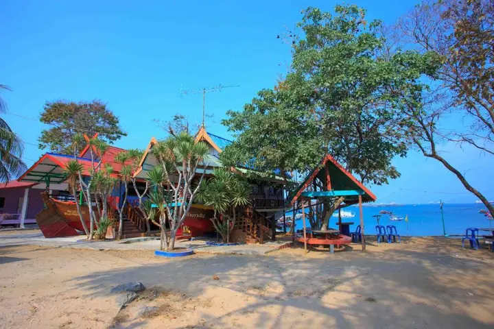 Ко Сичанг: Rimtalay Resort Koh Si Chang
