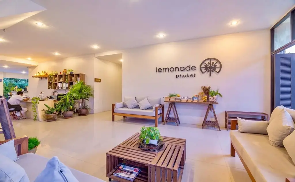Муанг: Lemonade Phuket