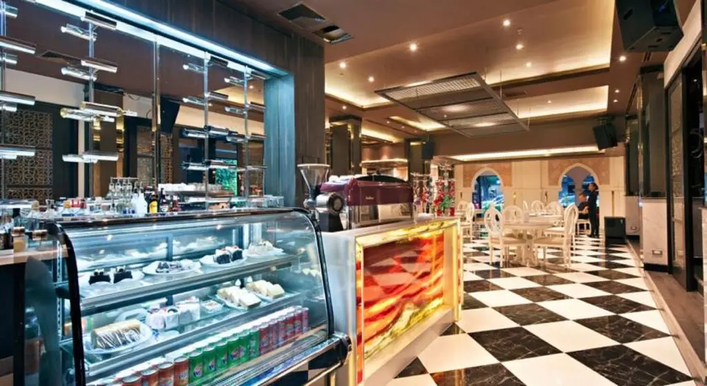 Бангкок: Отель Grace Hotel