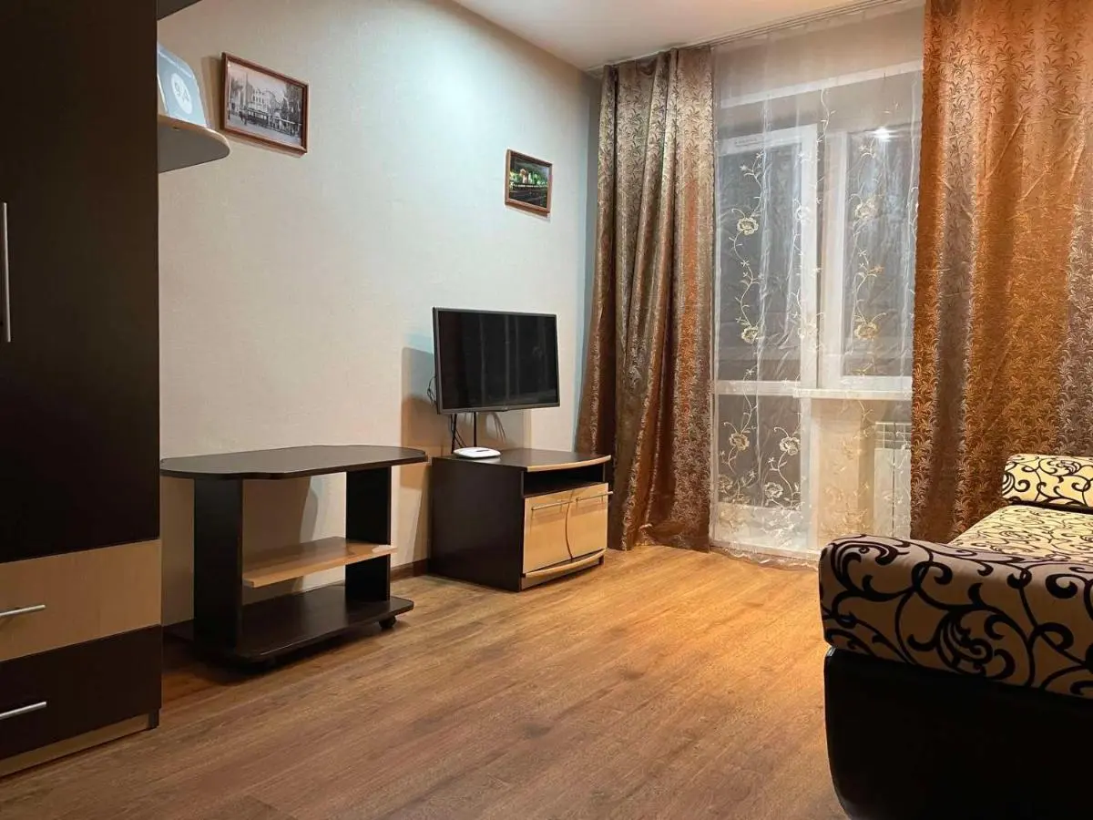 Орел: Apartment U vokzala