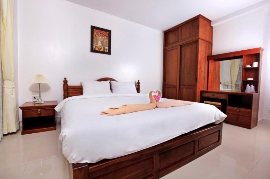 Самуи: Phrom Charoen Hotel