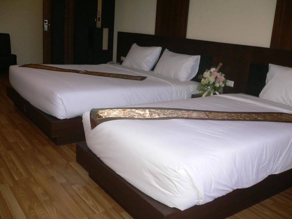 Лампанг: Pangsawan Place Resotel