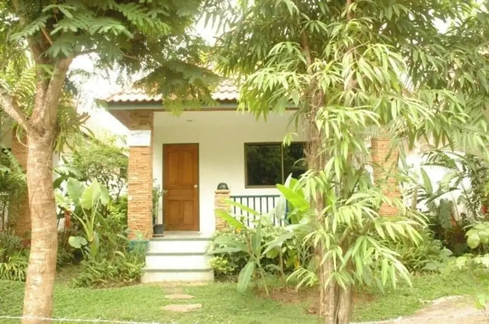 Кату: Chotika Bungalow Phuket