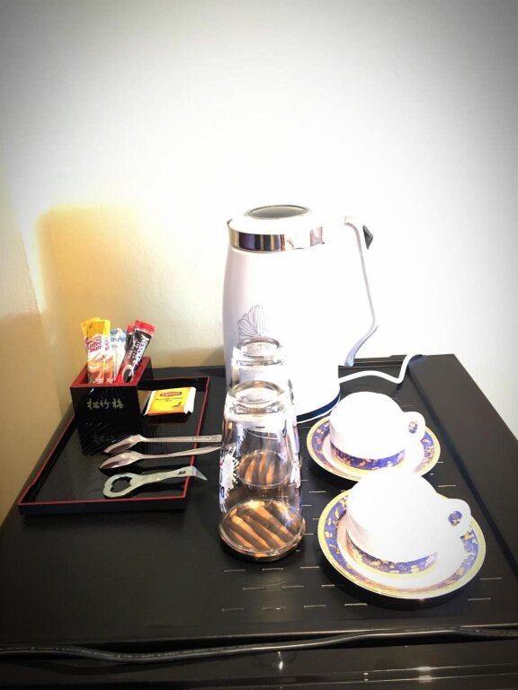 Паттайя: Sunshine Coast Inn