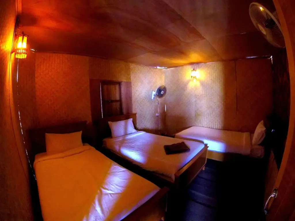 The Lazy Bar And Guesthouse — фото 1