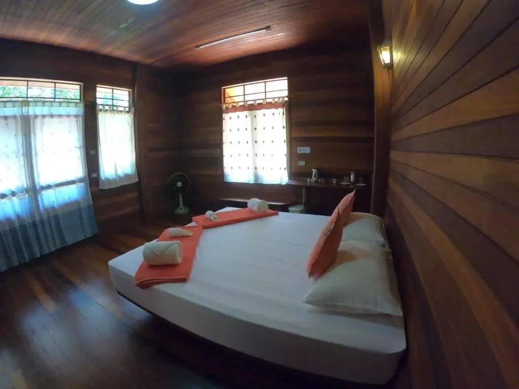 Хатъяй: Chestnut Hill Eco Resort