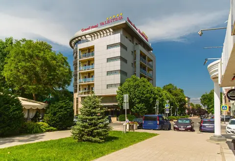 Гранд Отель Валентина — фото 1