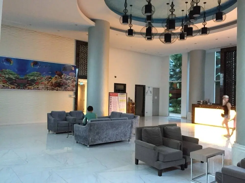 Паттайя: Atlantis Condo Resort Jomtien by EVT