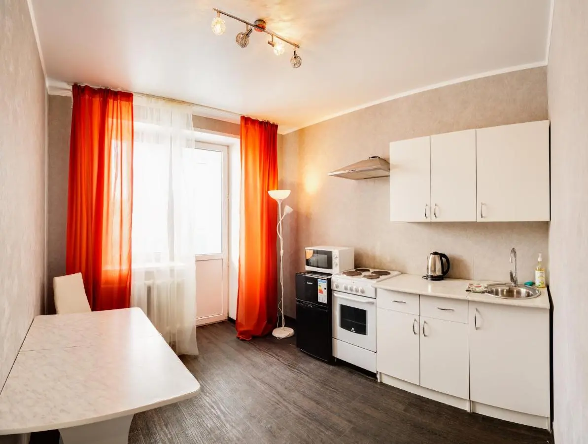 Орел: Apartments Crystal