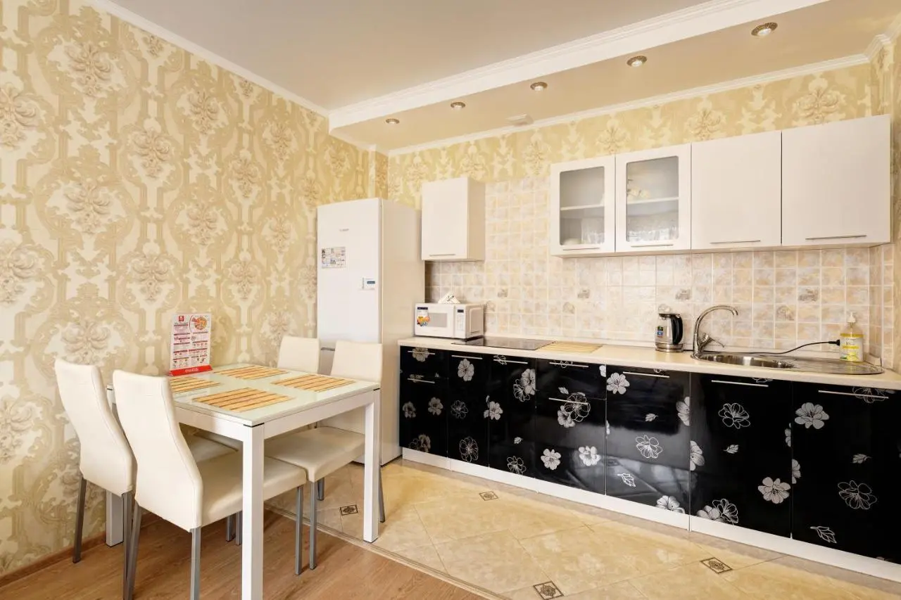 Орел: Apartments Crystal