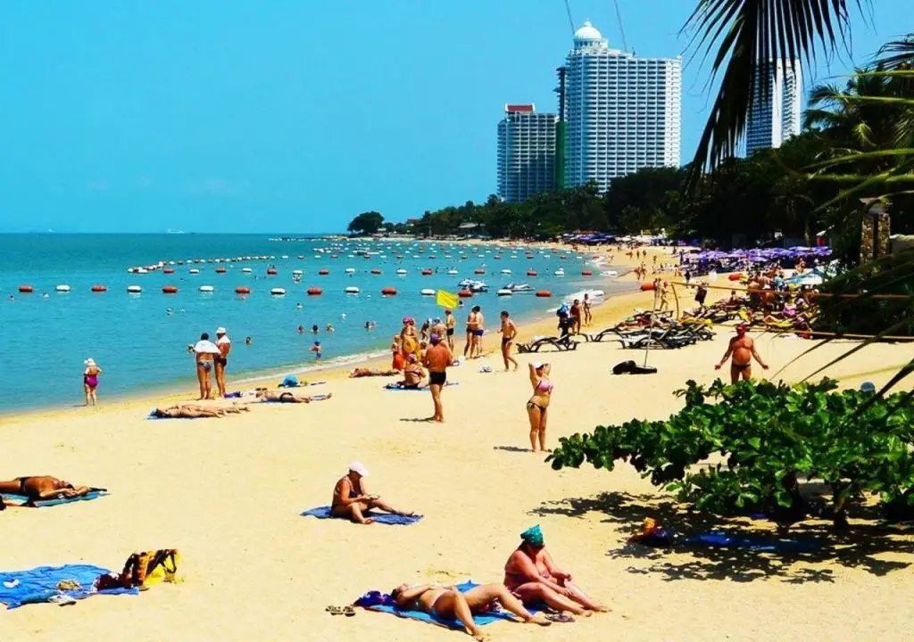Паттайя: Punyapha Place Pattaya Beach