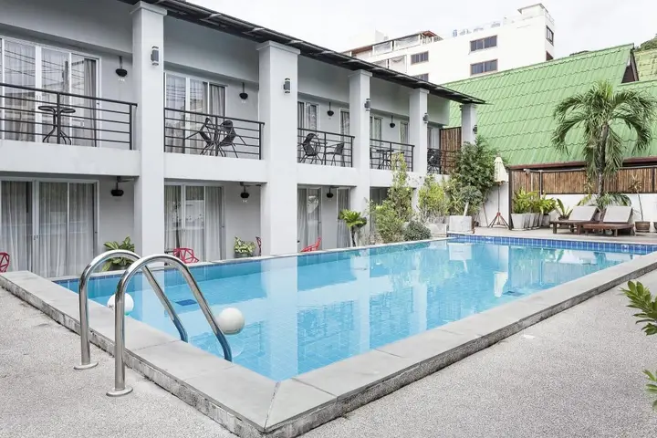 Кату: ZEN Rooms Basic Nanai Phuket