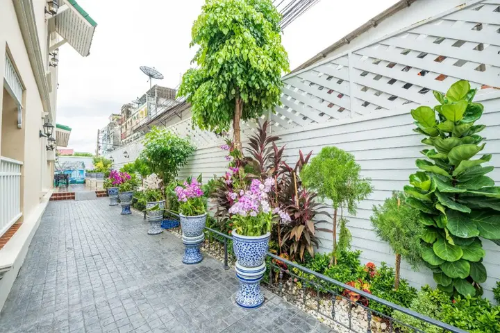 Бангкок: The Orchid House 153