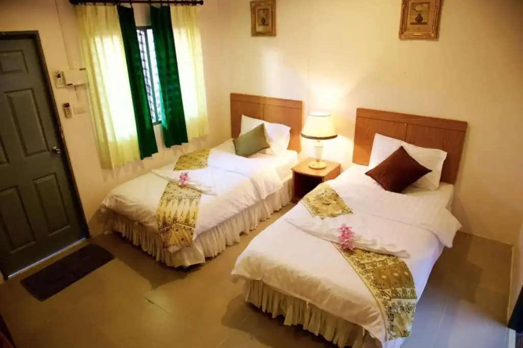 пляж Санрайз: Baan Kasirin Resort 2