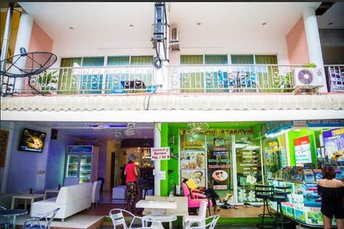 Кату: Festa Hostel