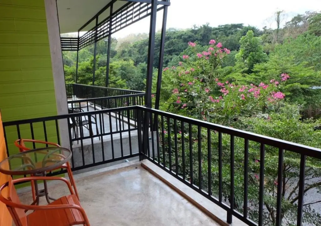 Пак-Чонг: Baan Suan Rim Nam Pakchong Resort