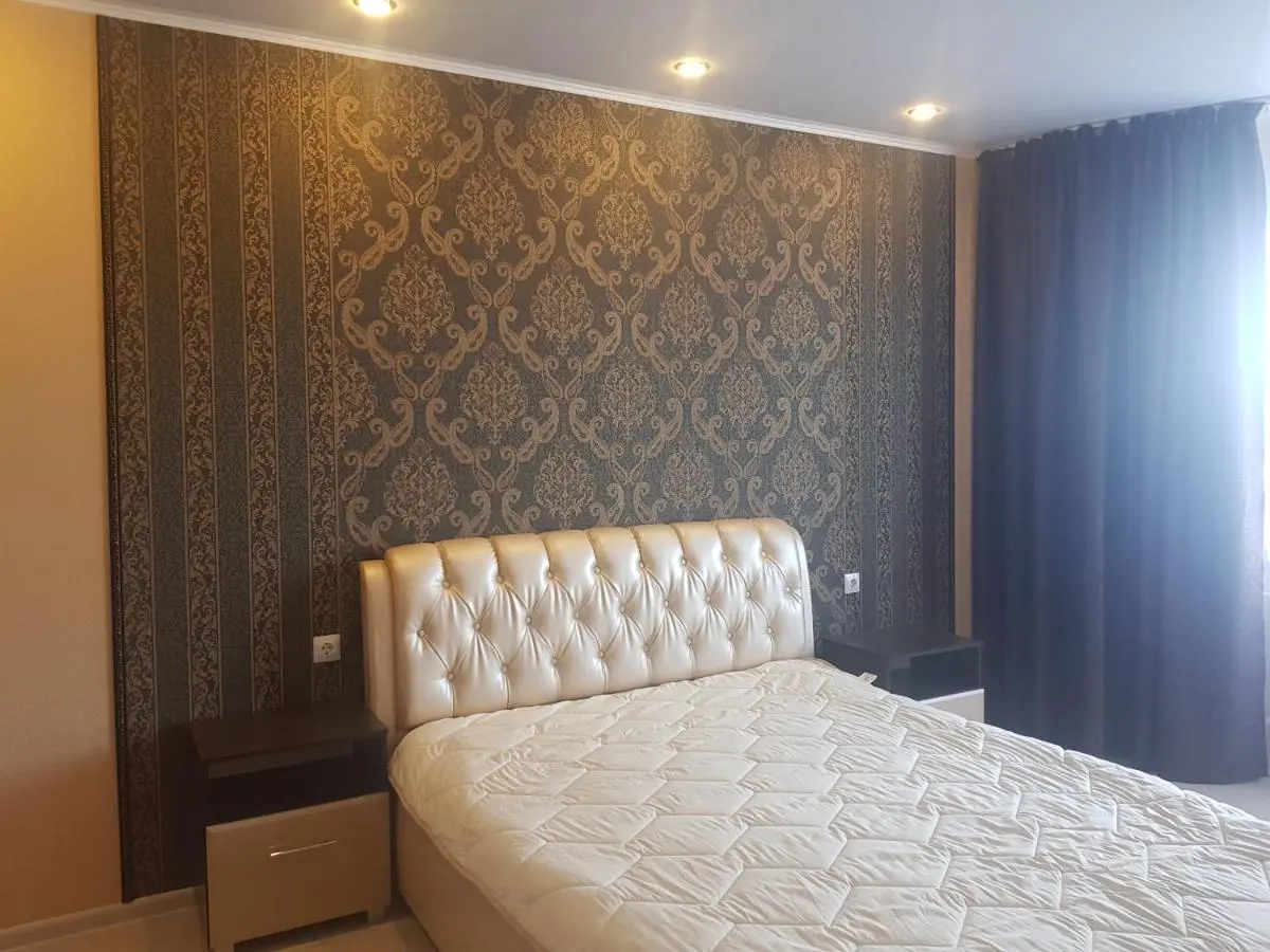Орел: Apartments Crystal