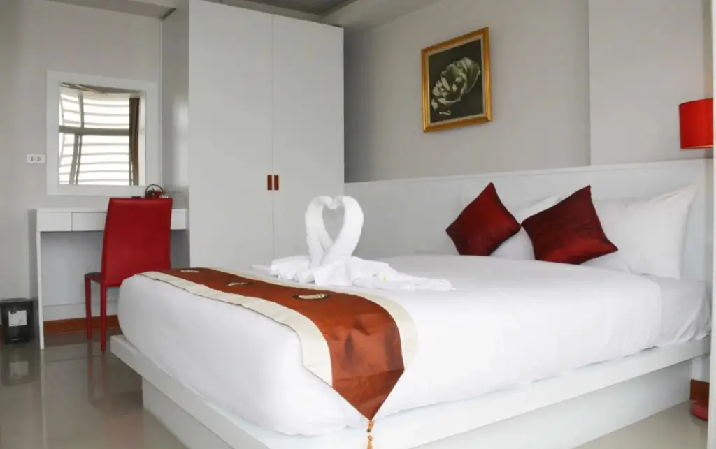 Кату: Angelina Guesthouse