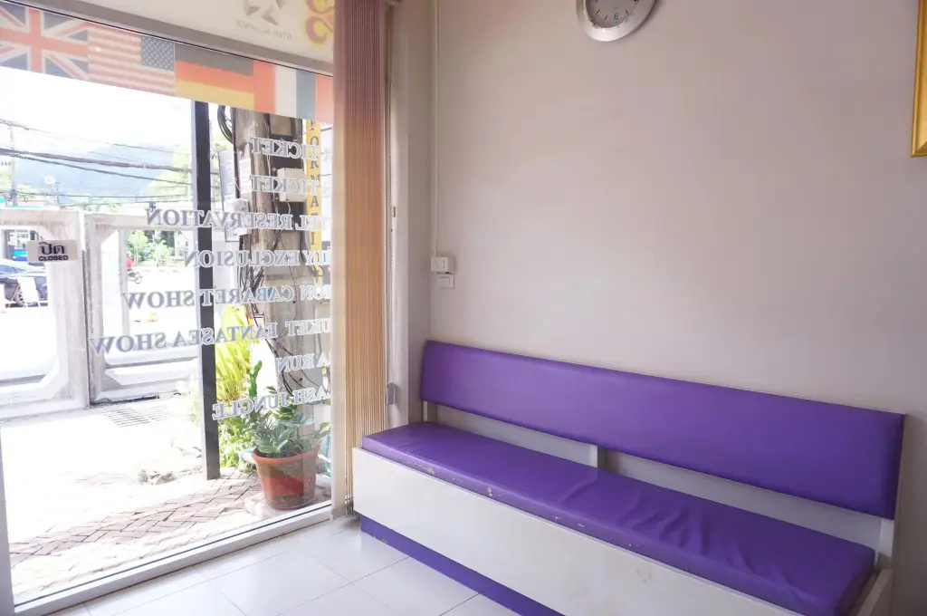 Кату: Angelina Guesthouse