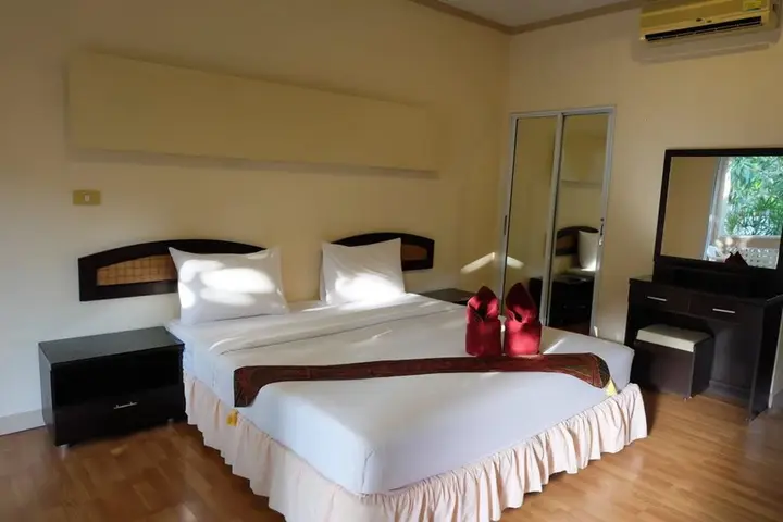 Самуи: Save House Resort