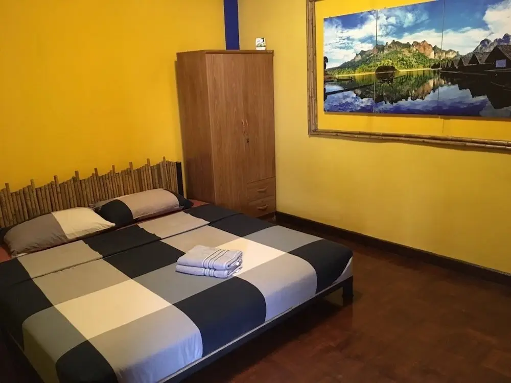Пак-Чонг: At Home Hostel - Adults Only