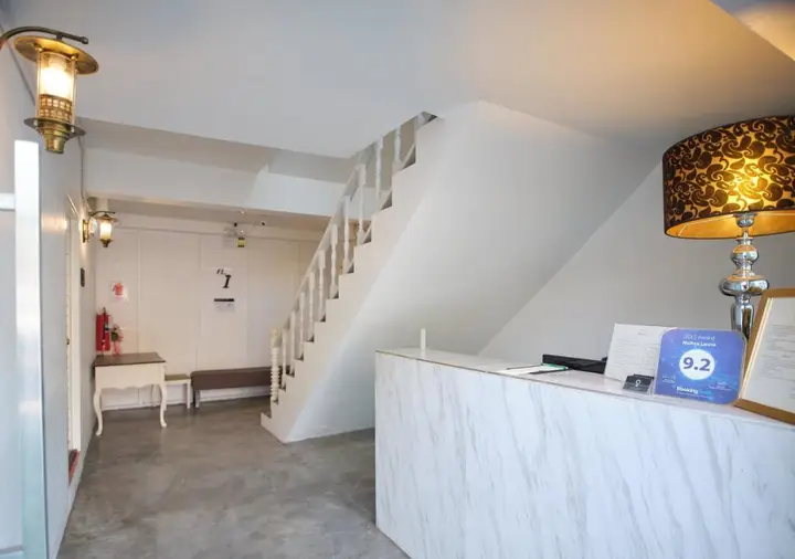 Чиангмай: Nidhra Lanna Hotel