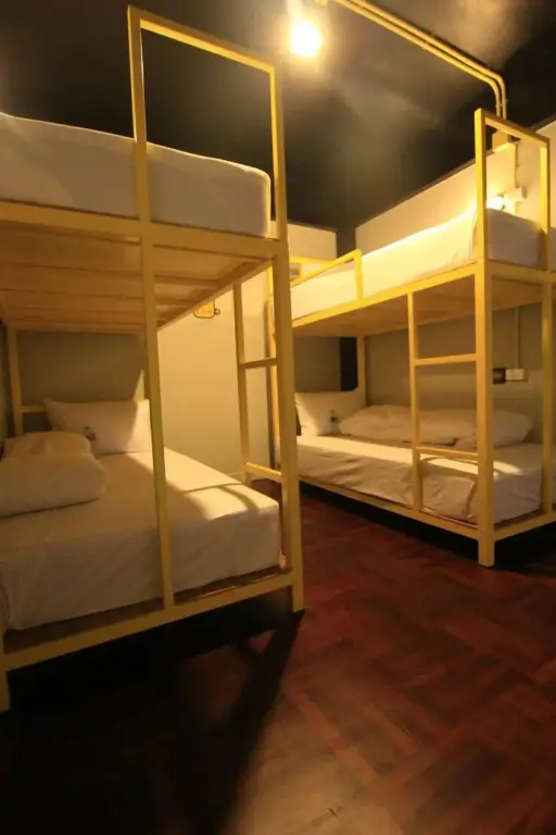 Краби: Your Hostel