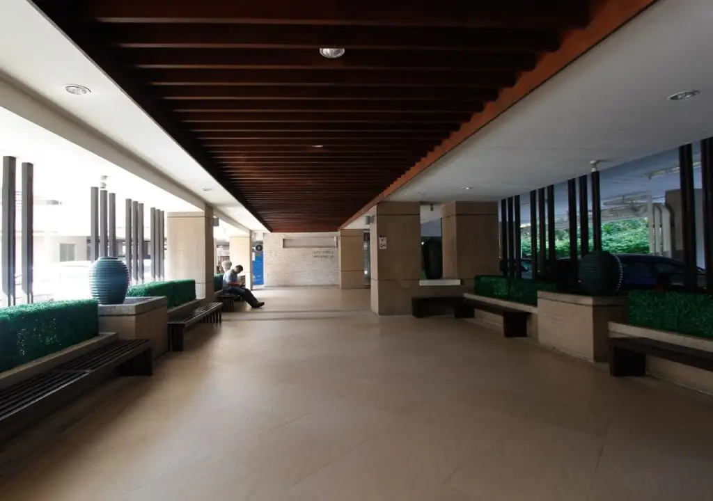 Бангкок: Krongthong Mansion & Hotel