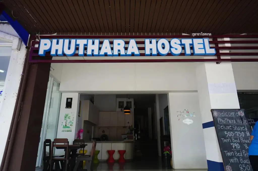 Phuthara Hostel — фото 1