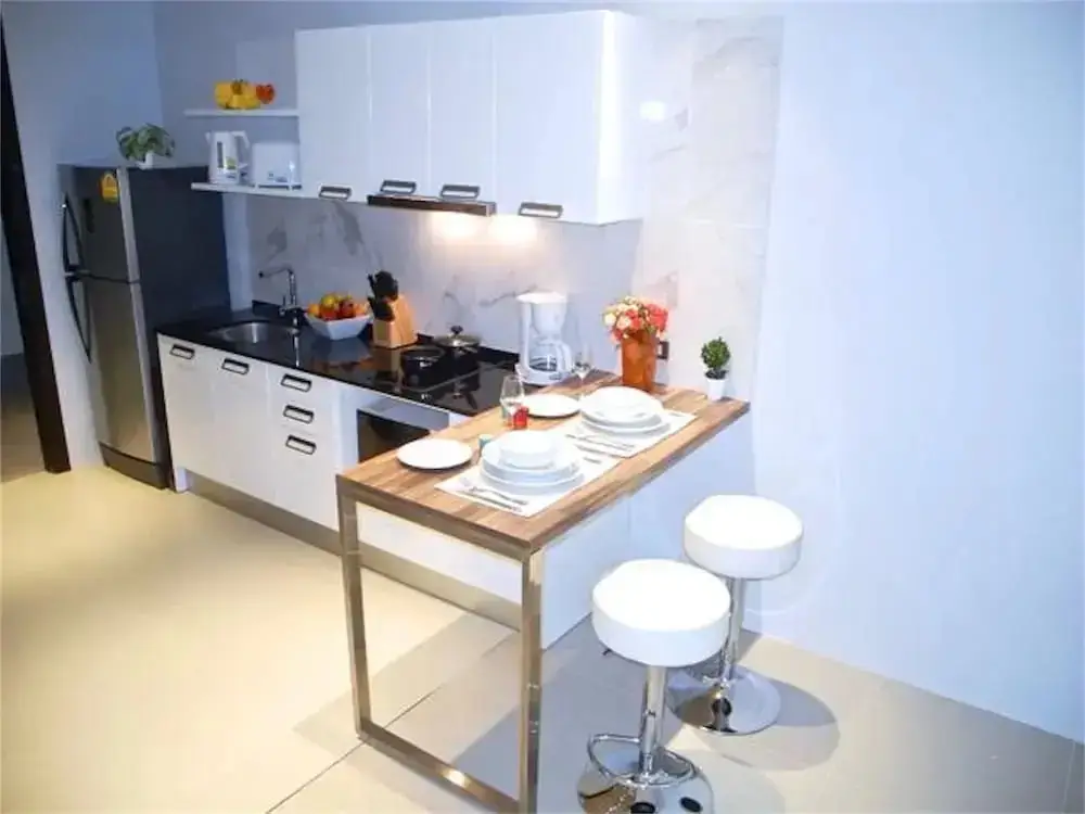 Кату: Emerald Patong New Studio with Balcony