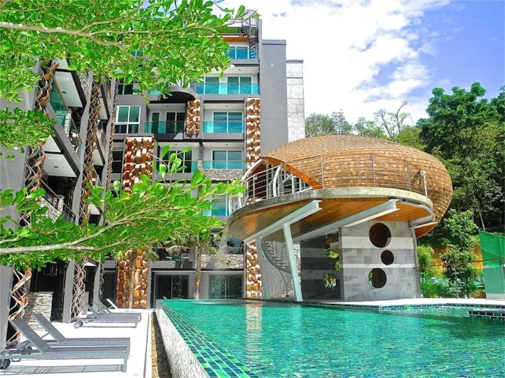Кату: Emerald Patong New Studio with Balcony