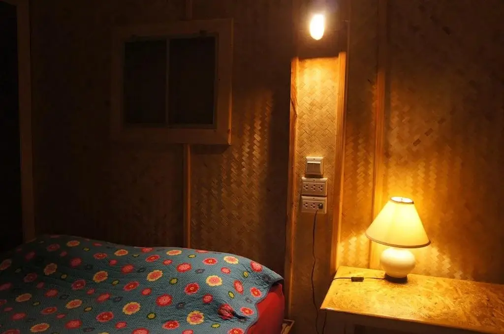 Ко Паям: Lazy Hut