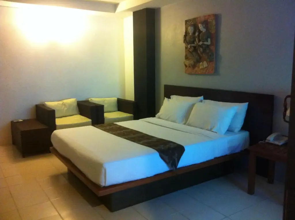 Нонтхабури: Bangkok Travel Suites