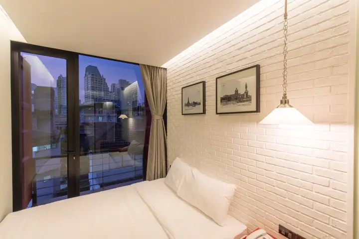 Бангкок: Sleep Box Sukhumvit 22