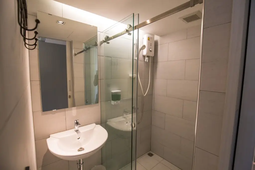 Бангкок: Sleep Box Sukhumvit 22