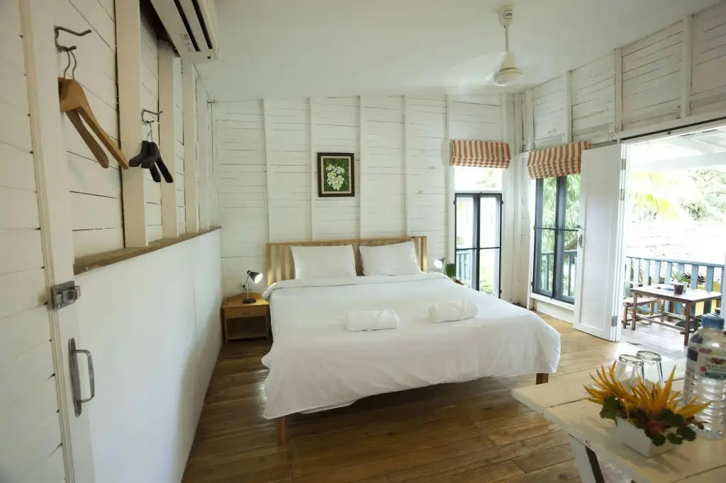 Као Лак: Khaolak Youth Club