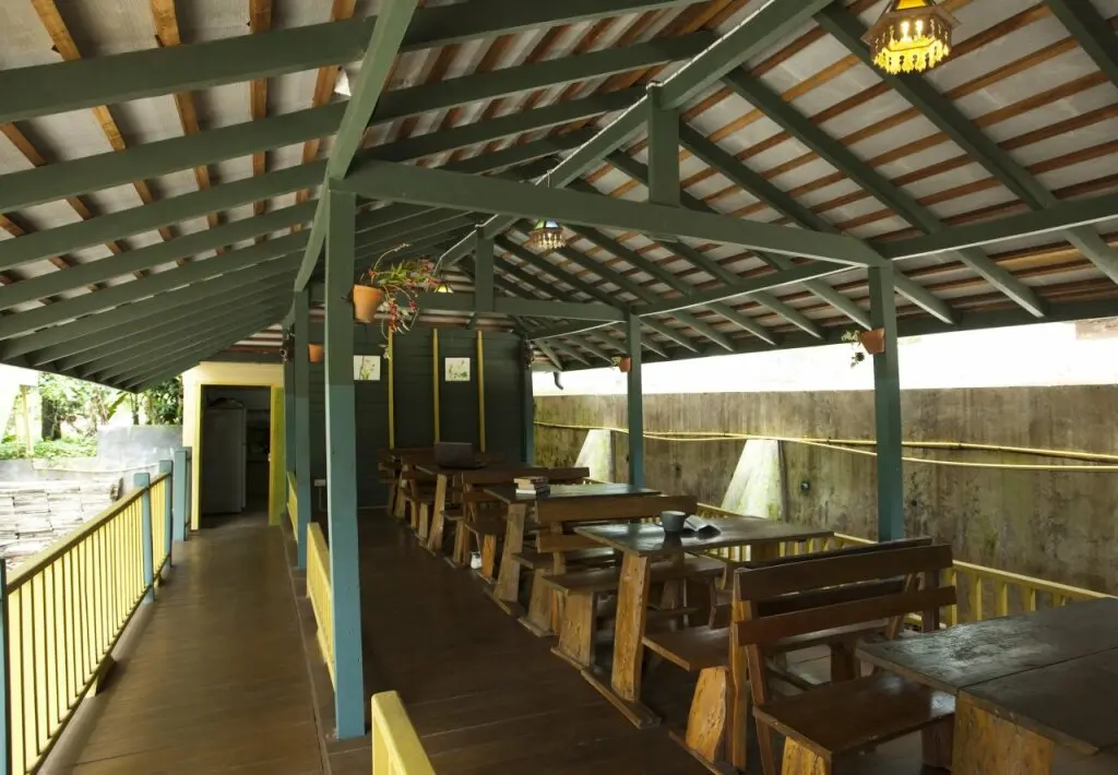 Као Лак: Khaolak Youth Club