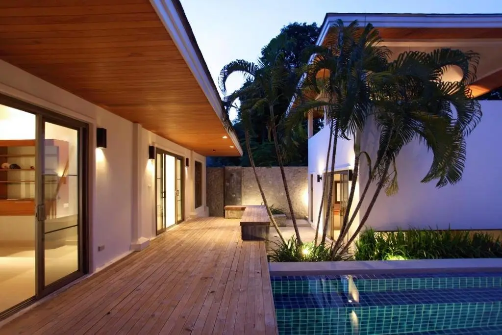 Муанг: Nai Harn Beach Villa