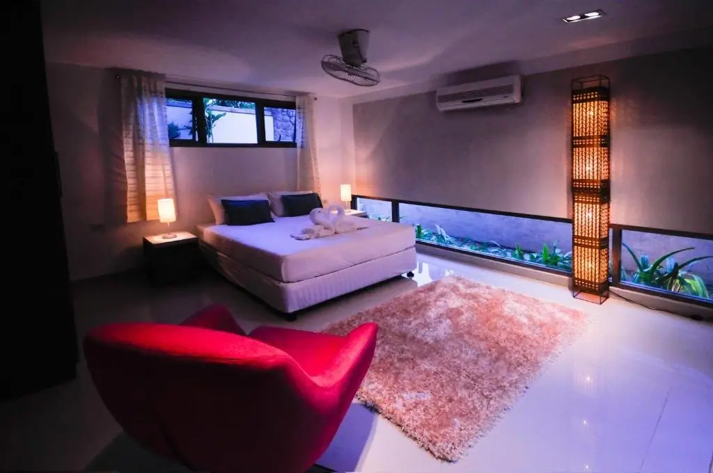 Муанг: Nai Harn Beach Villa